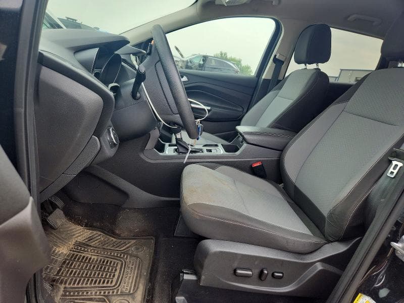2017 FORD ESCAPE SE 7