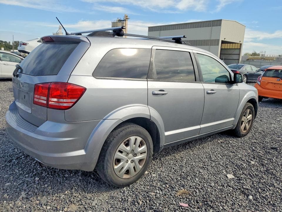 2017 DODGE JOURNEY SE 3
