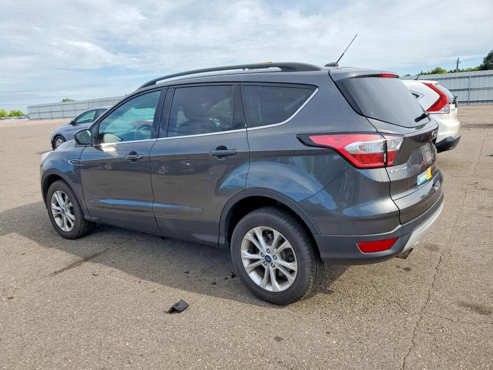 2018 FORD ESCAPE SE 2