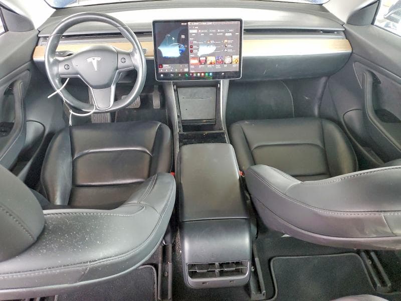 2019 TESLA MODEL 3 8