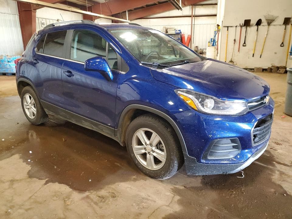 2017 CHEVROLET TRAX 1LT 4