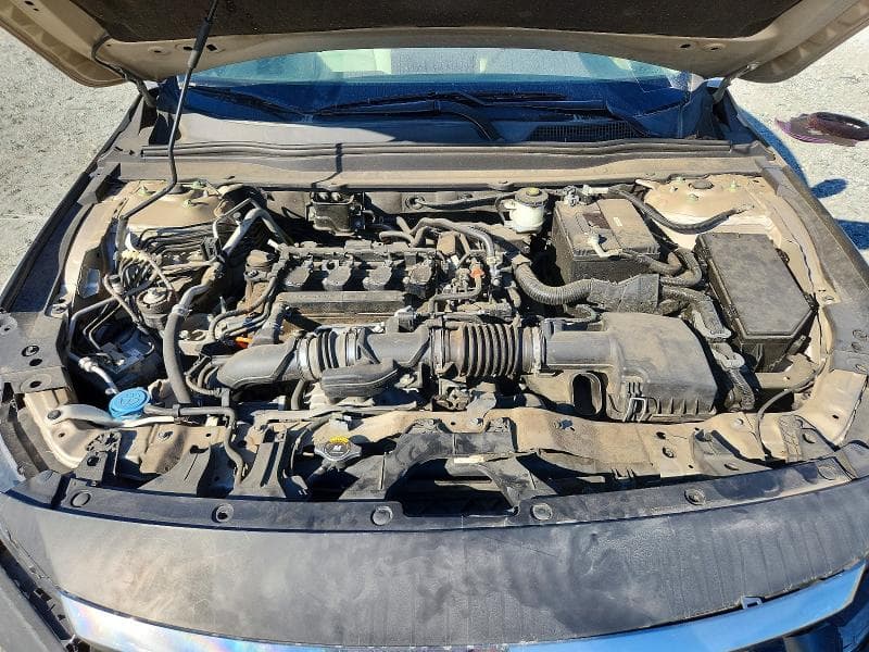 2018 HONDA ACCORD LX 11