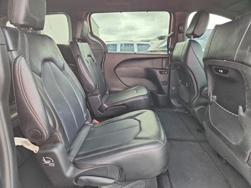 2026 CHRYSLER PACIFICA SELECT 11