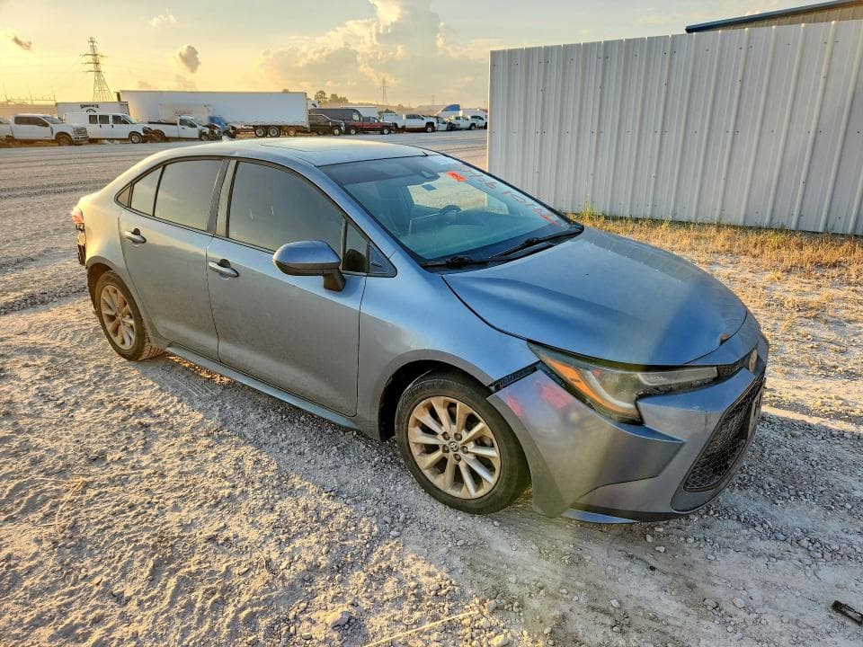2020 TOYOTA COROLLA LE 4