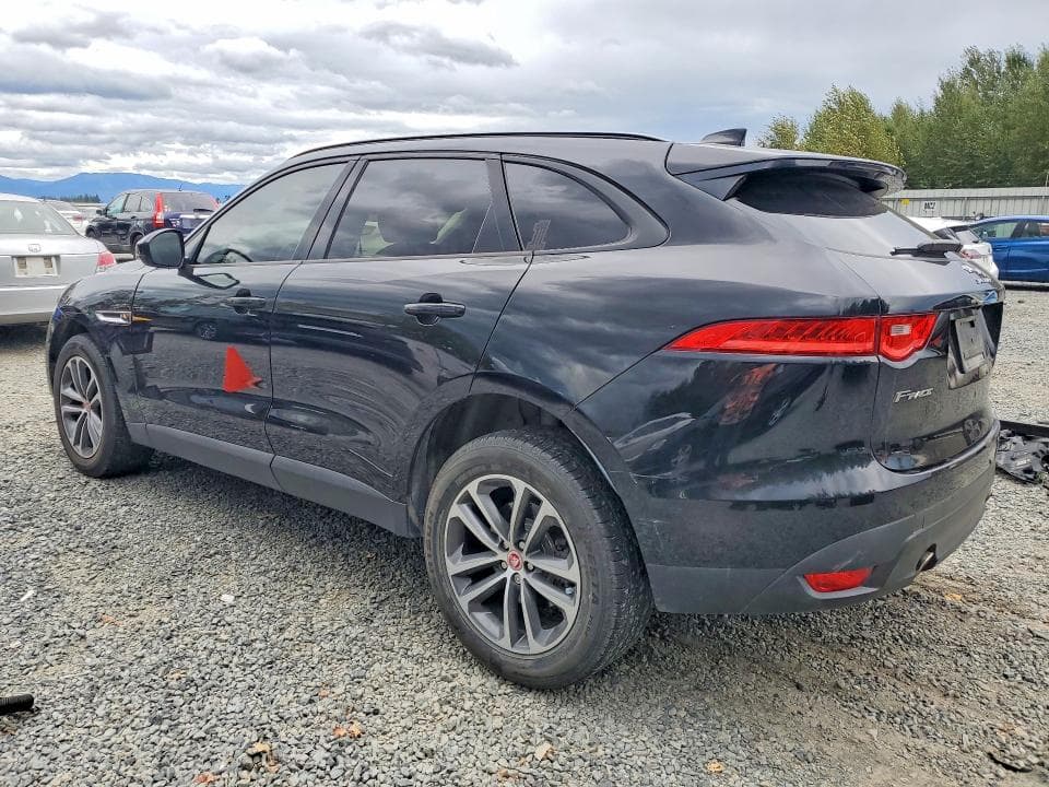 2018 JAGUAR F-PACE PREMIUM 2