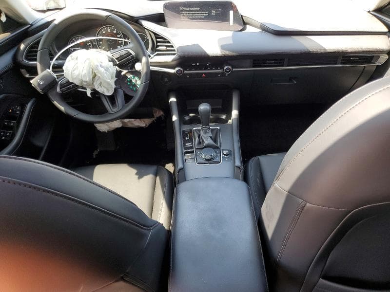 2026 MAZDA 3 PREFERRED 8