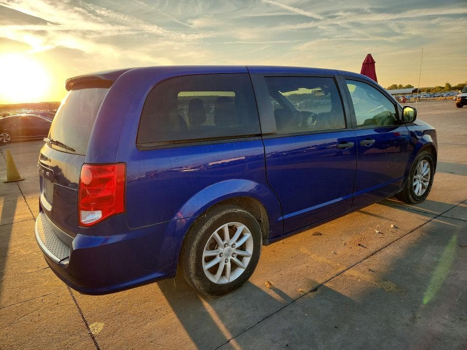 2020 DODGE GRAND CARAVAN SE 3