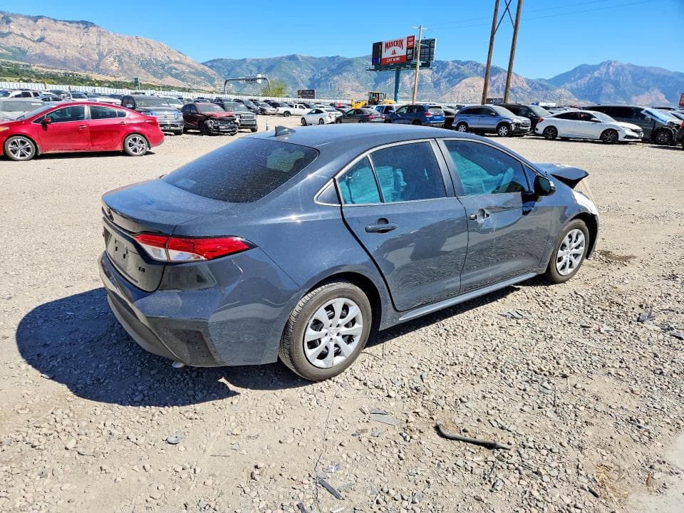 2024 TOYOTA COROLLA LE 3