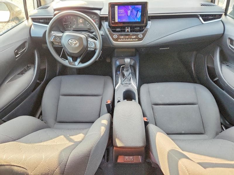 2024 TOYOTA COROLLA LE 8