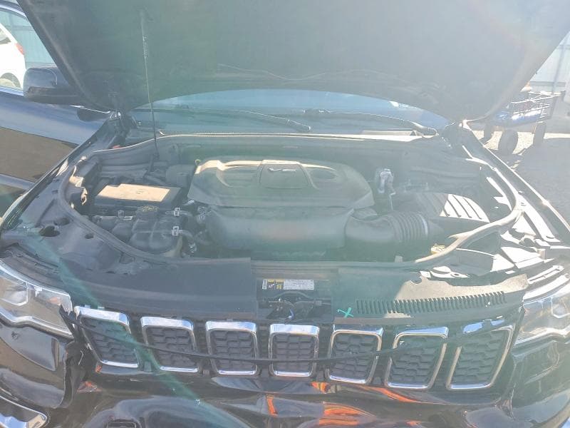 2018 JEEP GRAND CHEROKEE LAREDO 12