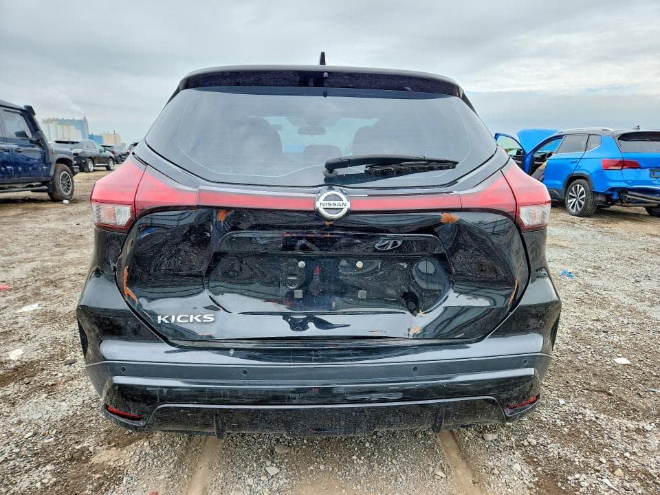 2021 NISSAN KICKS S 6