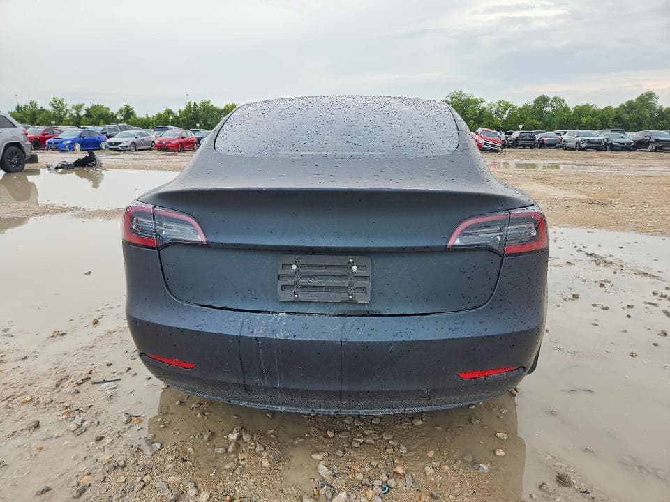 2022 TESLA MODEL 3 6