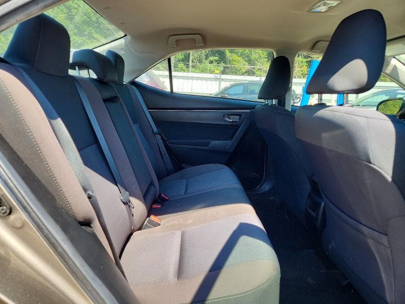 2018 TOYOTA COROLLA LE 10
