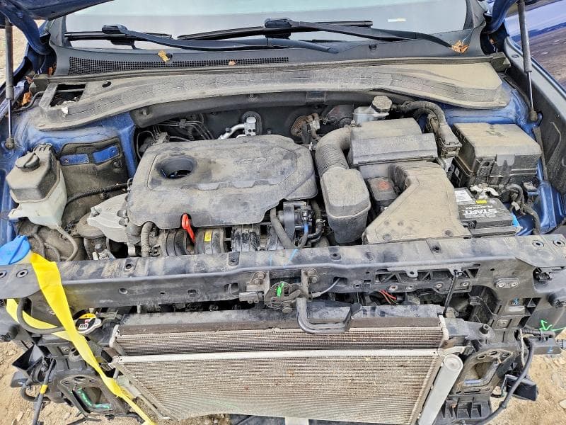 2019 HYUNDAI SANTA FE SE 12