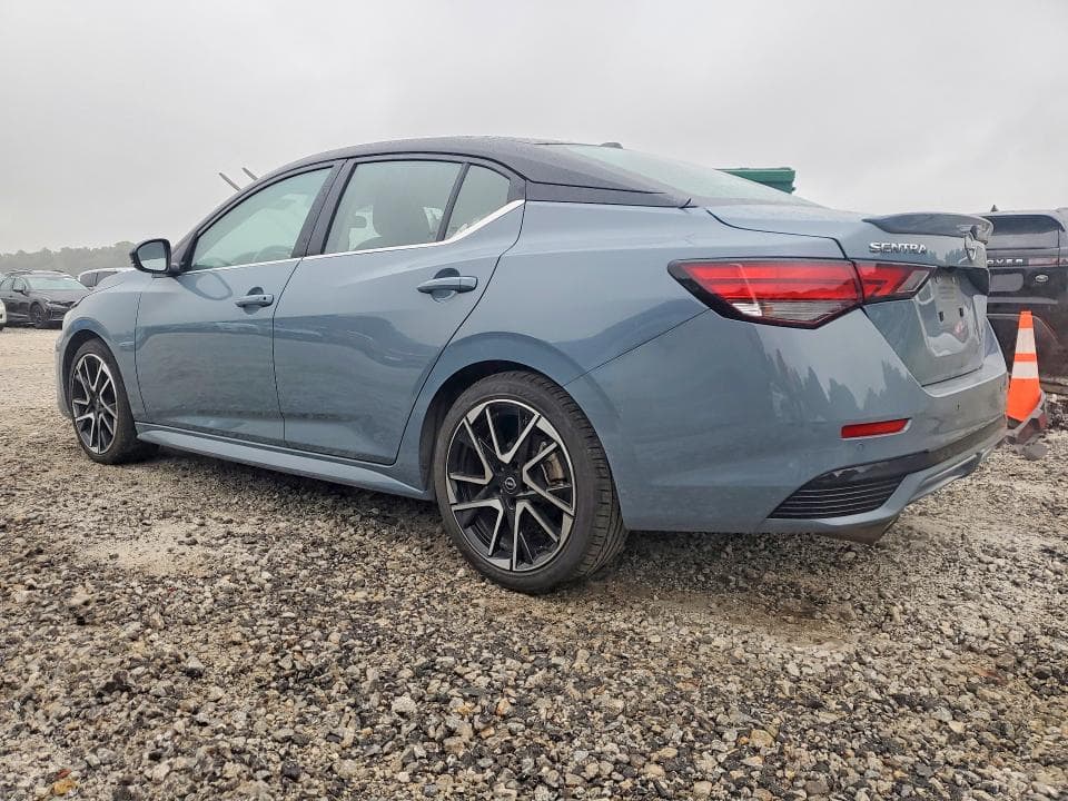 2025 NISSAN SENTRA SR 2