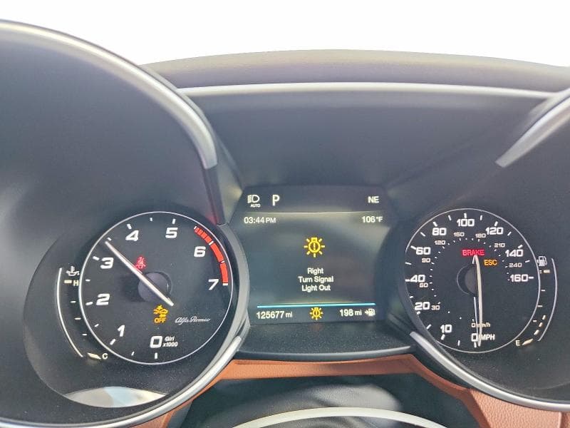2019 ALFA ROMEO GIULIA TI 9