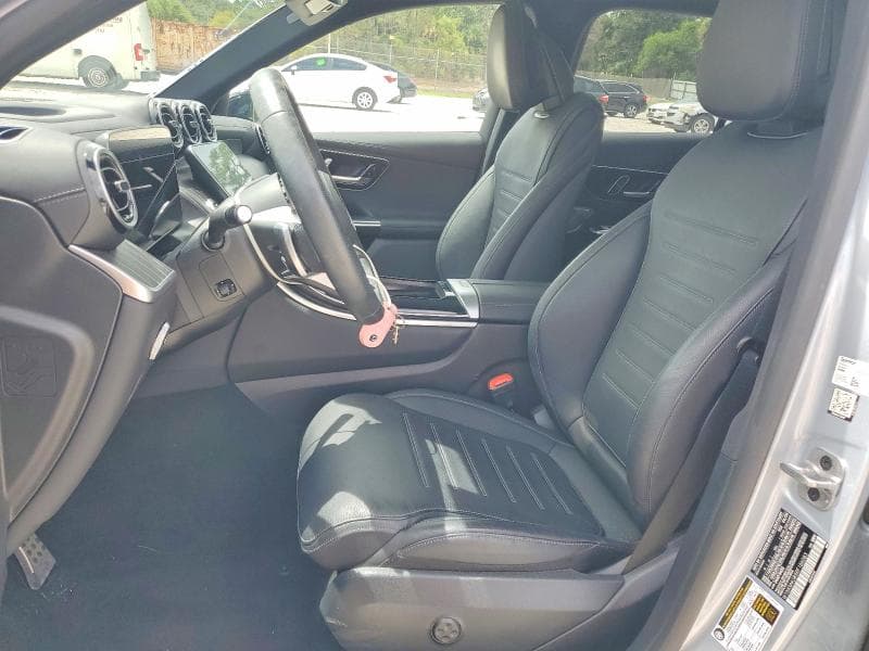 2024 MERCEDES-BENZ GLC 300 7