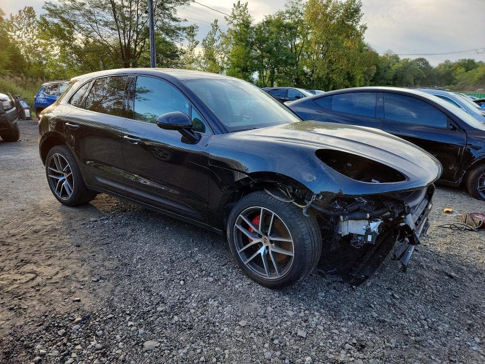 2025 PORSCHE MACAN S 4