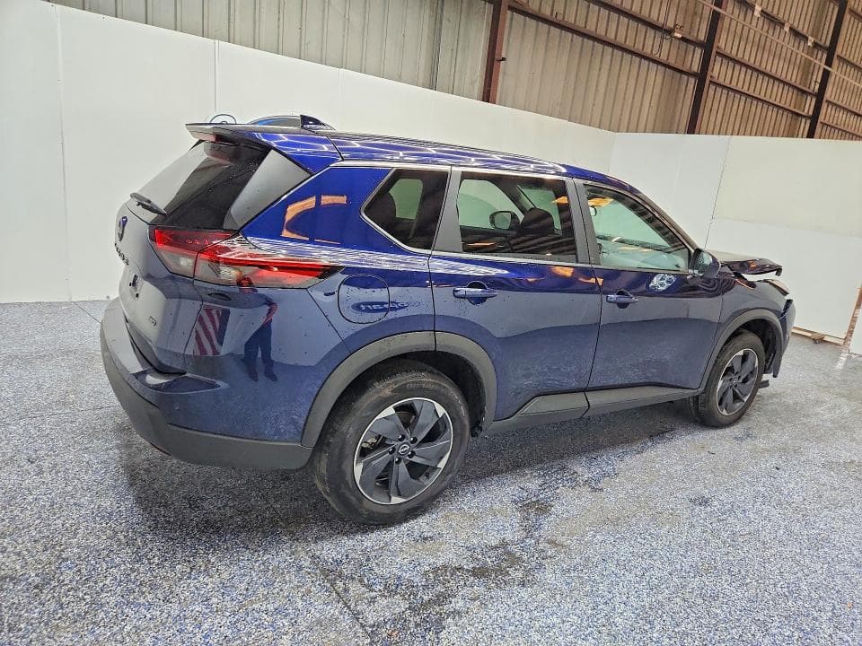 2026 NISSAN ROGUE SV 3