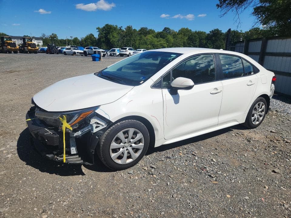 2022 TOYOTA COROLLA LE - 1