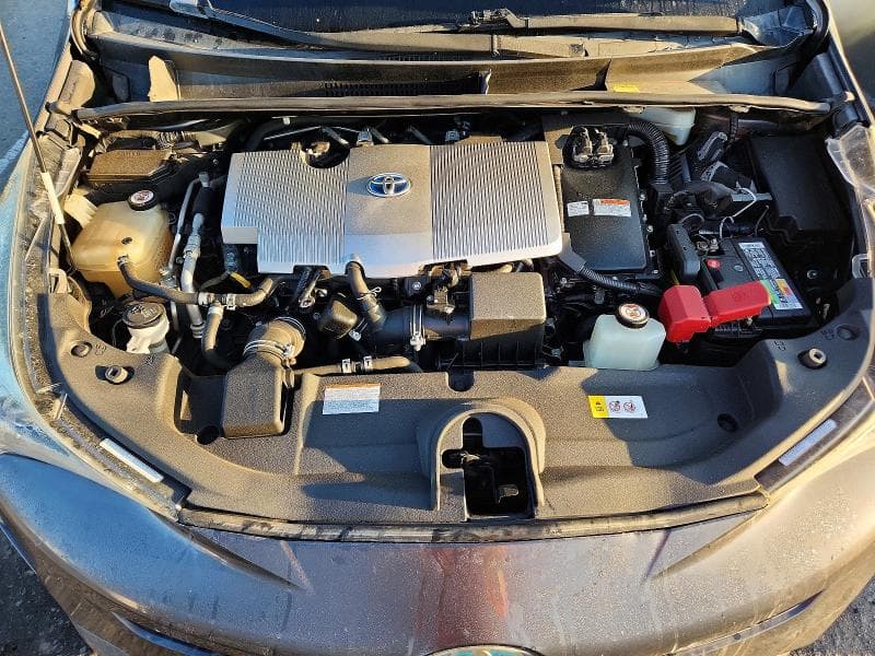 2017 TOYOTA PRIUS TWO 11