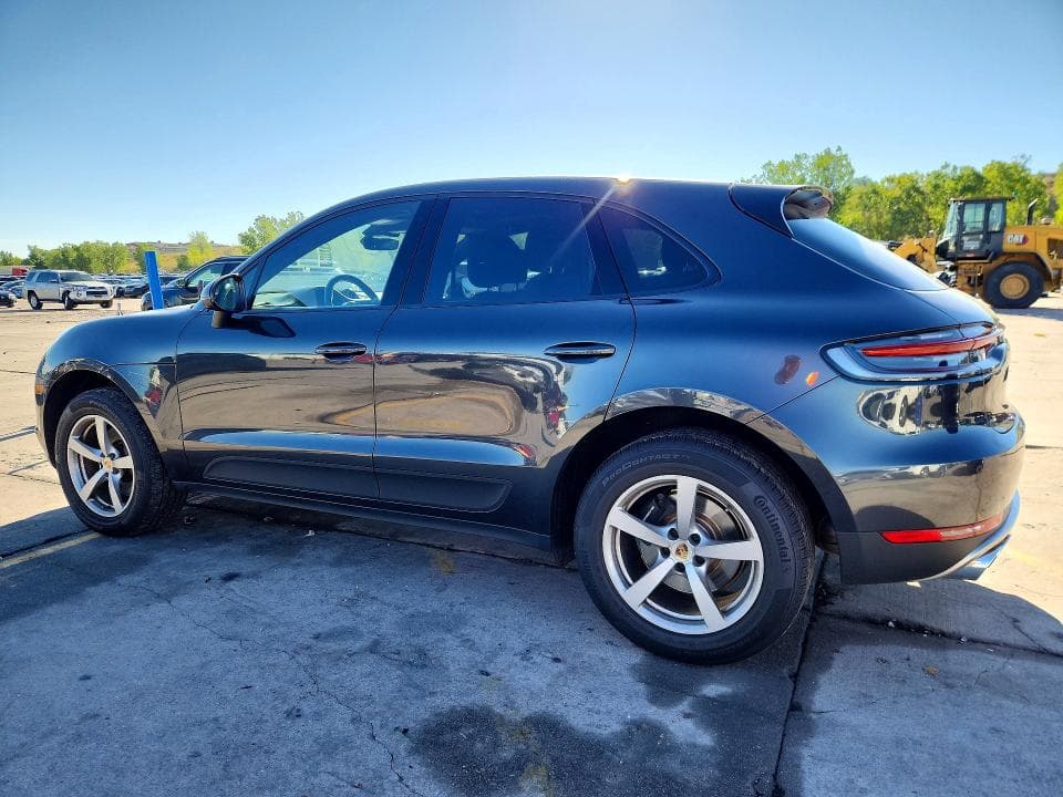 2020 PORSCHE MACAN 2