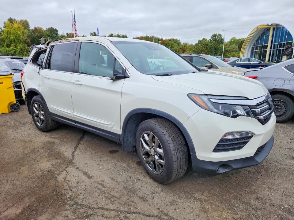 2017 HONDA PILOT EXL 4
