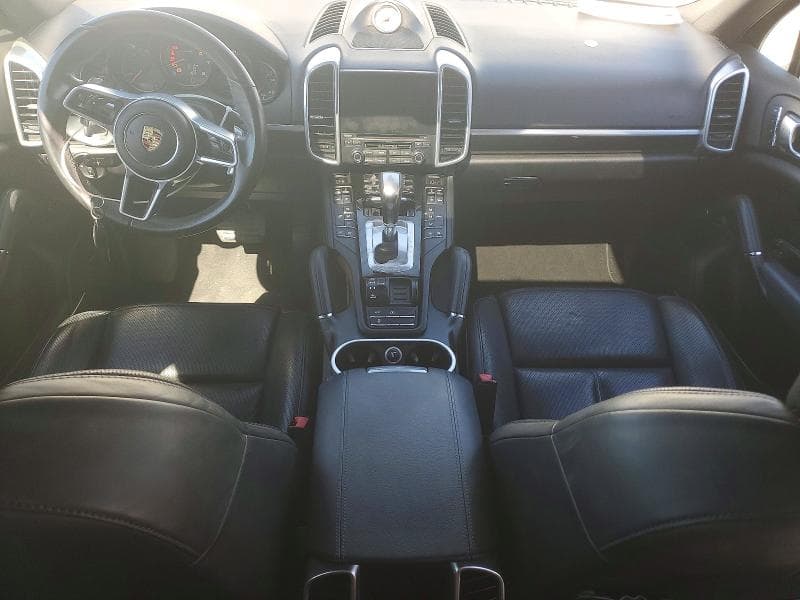 2017 PORSCHE CAYENNE 8