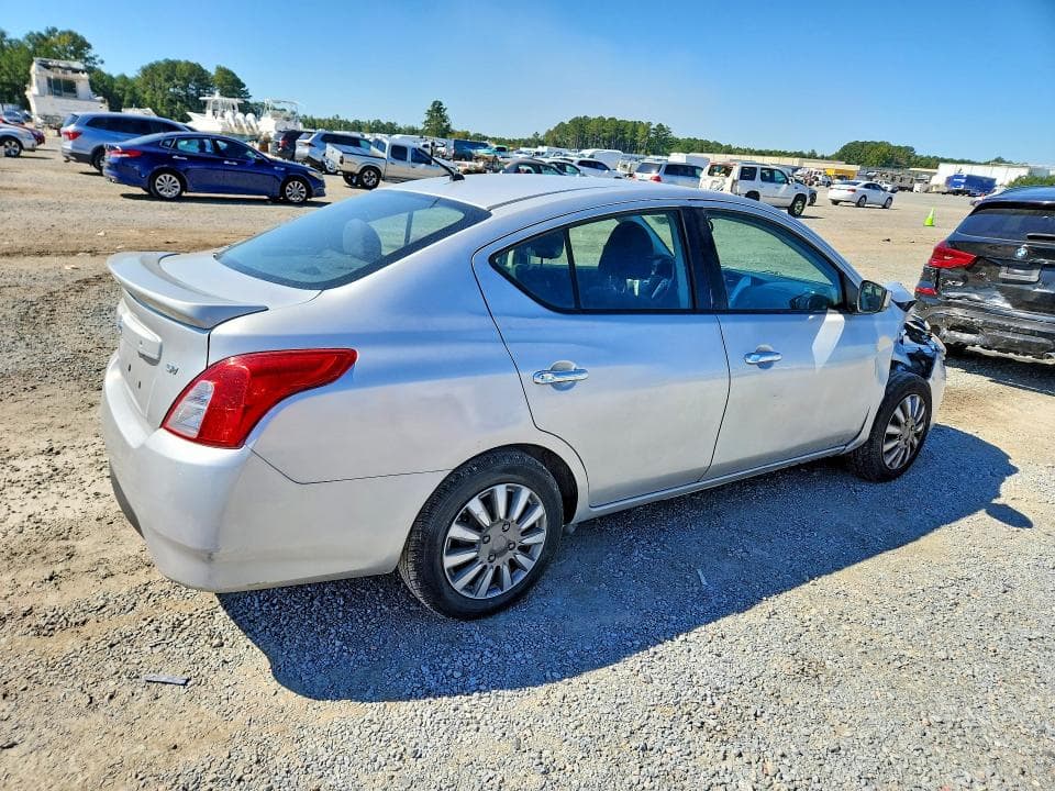 2018 NISSAN VERSA SV 3
