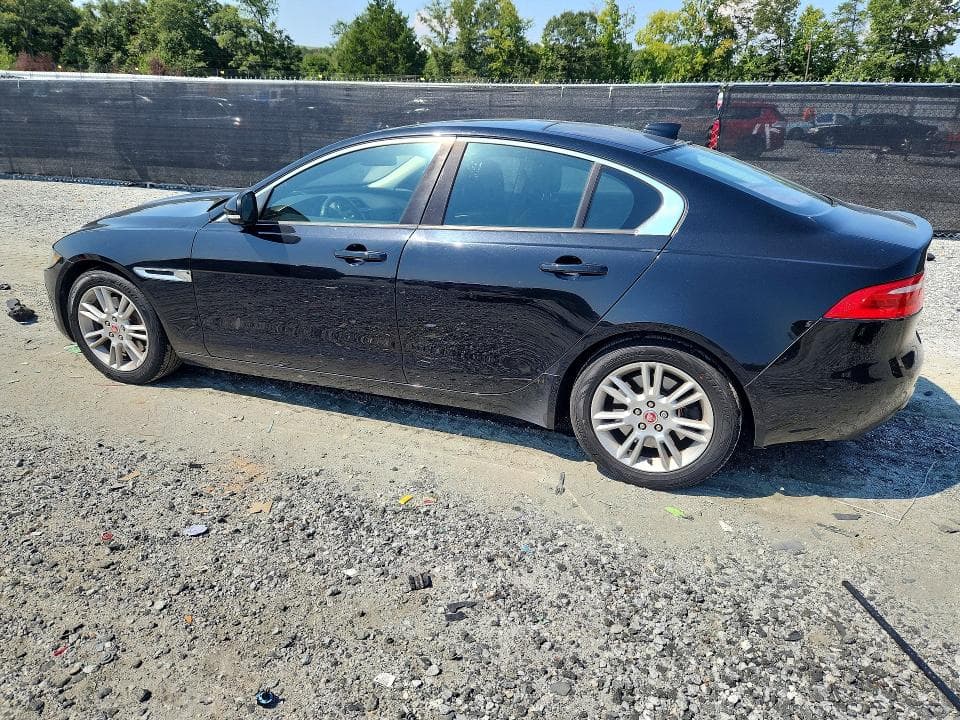 2017 JAGUAR XE PREMIUM 2