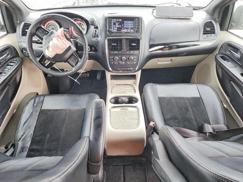 2017 DODGE GRAND CARAVAN SXT 8