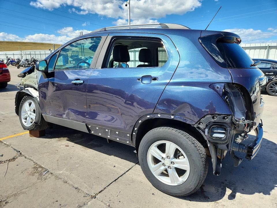 2019 CHEVROLET TRAX 1LT 2