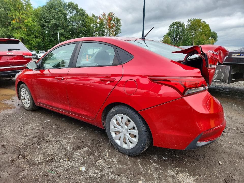 2019 HYUNDAI ACCENT SE 2