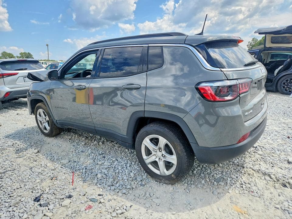 2024 JEEP COMPASS LATITUDE 2