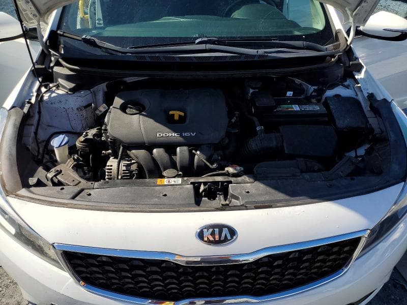 2017 KIA FORTE S 11
