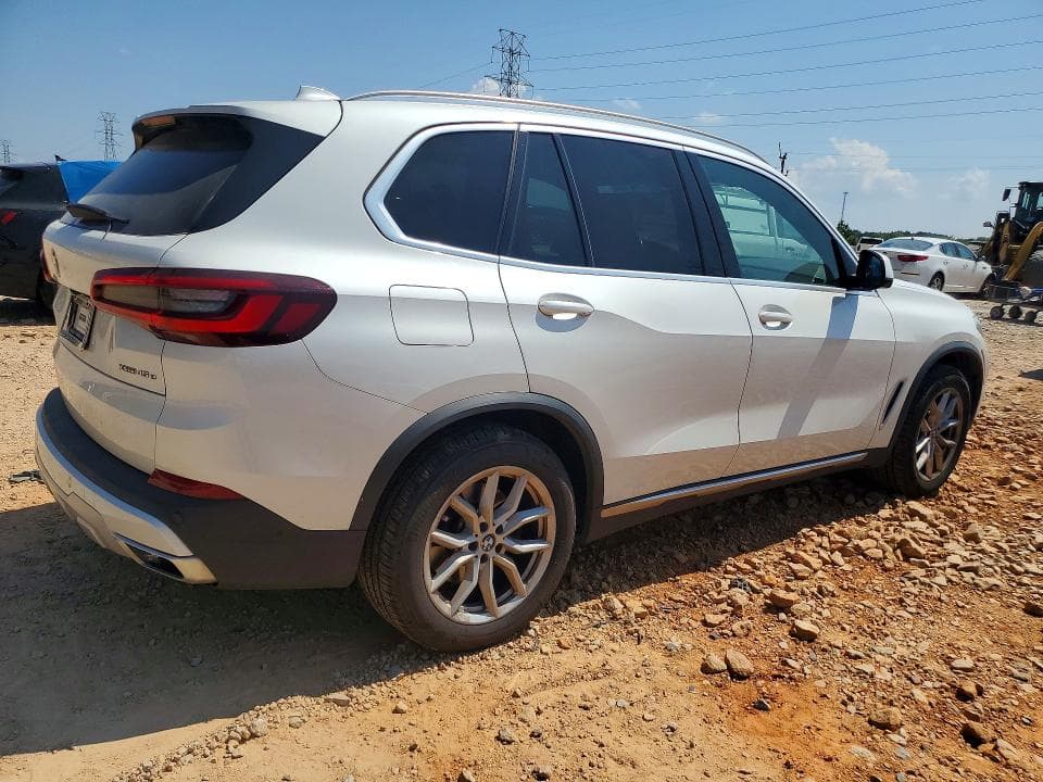 2021 BMW X5 XDRIVE45E 3