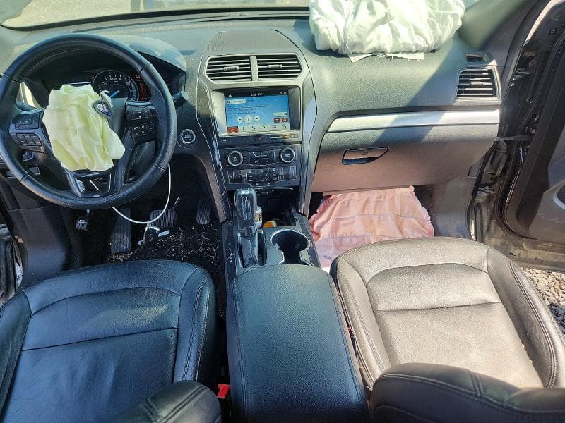 2018 FORD EXPLORER XLT 8