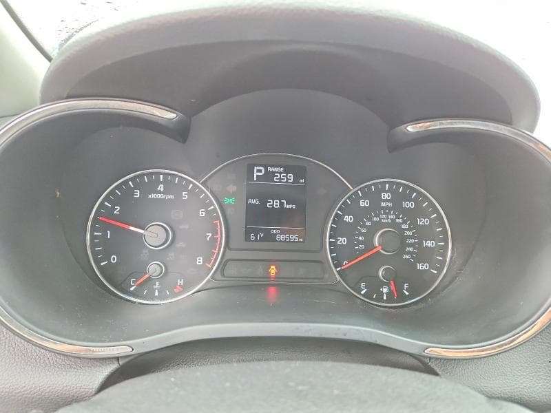 2017 KIA FORTE LX 9