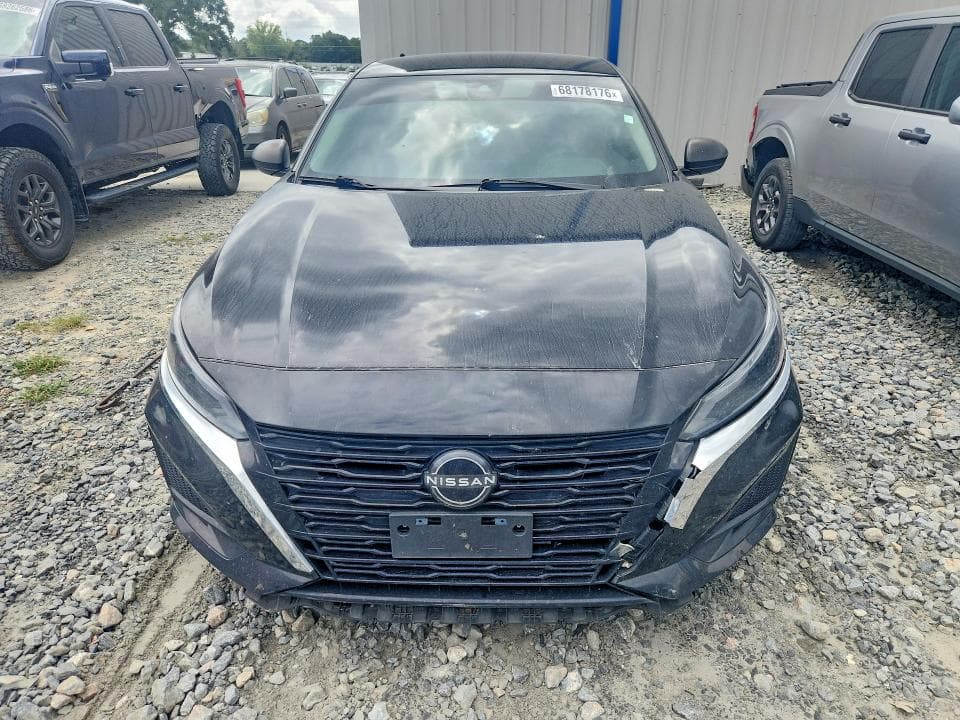 2024 NISSAN ALTIMA SV 5