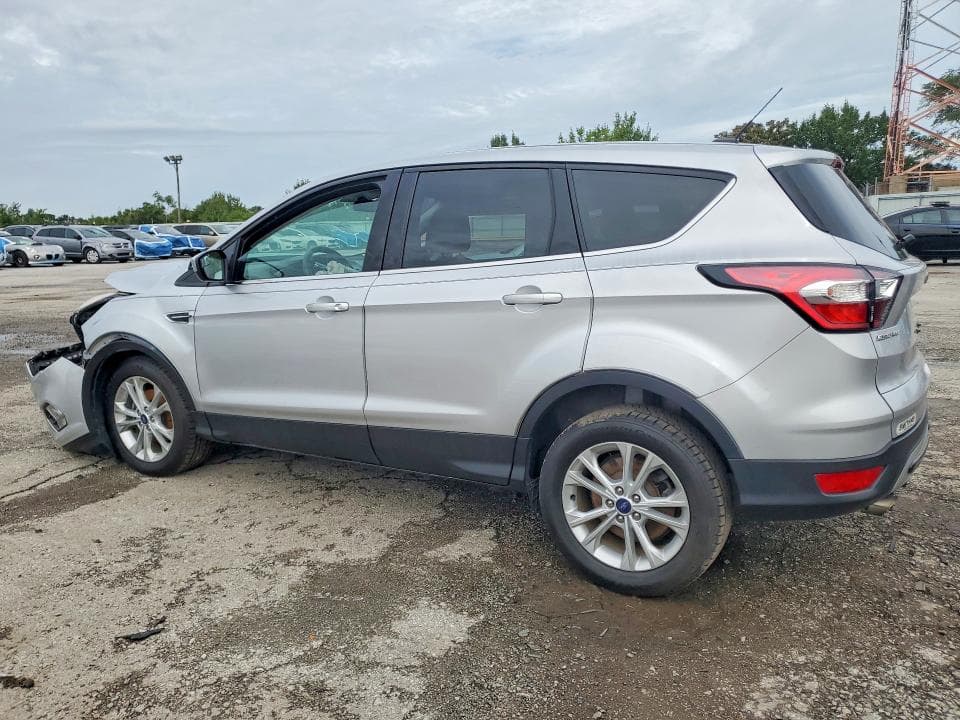 2017 FORD ESCAPE SE 2