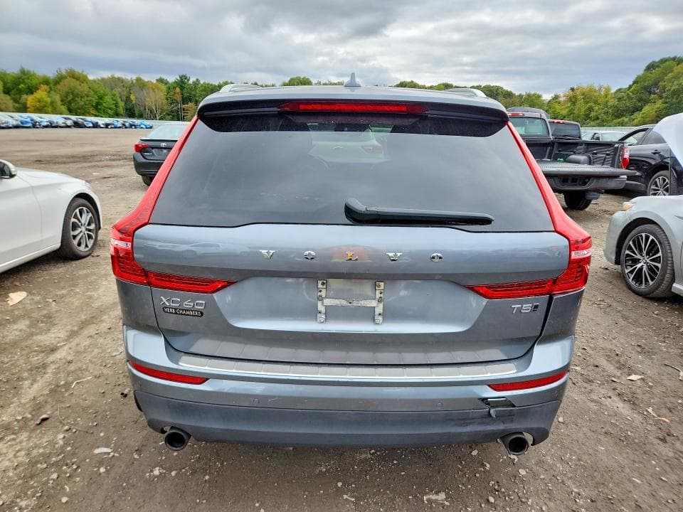 2018 VOLVO XC60 T5 6