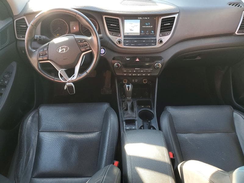2018 HYUNDAI TUCSON SE 8
