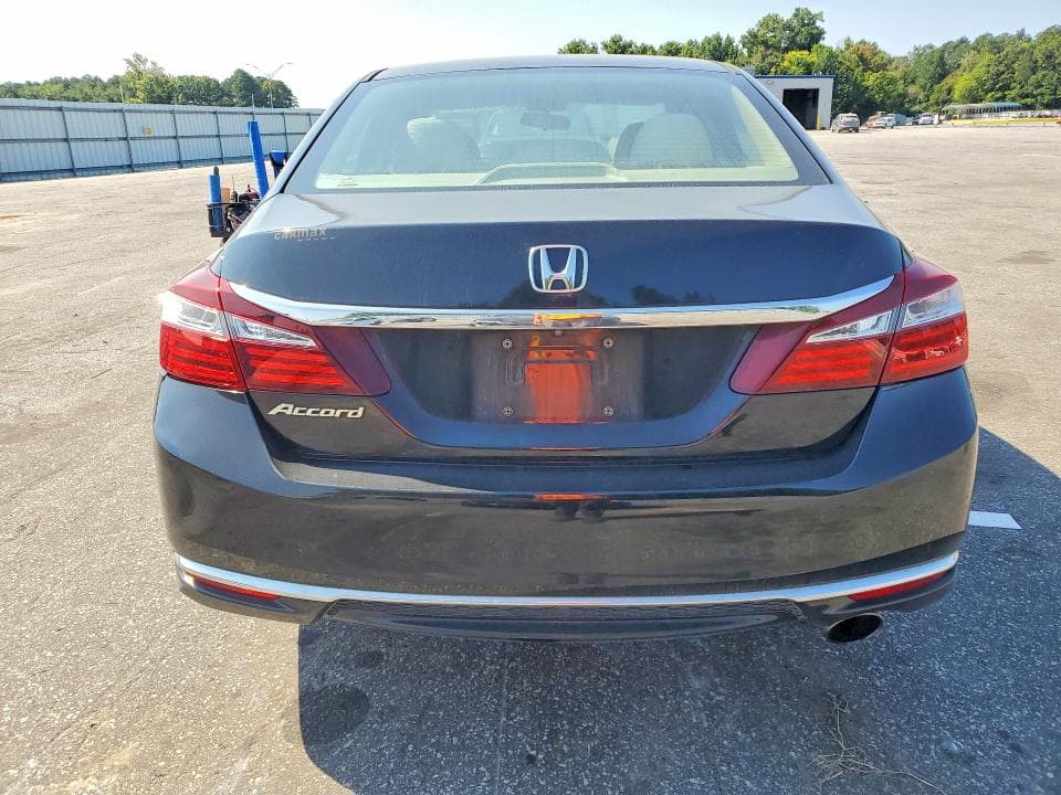 2017 HONDA ACCORD LX 6
