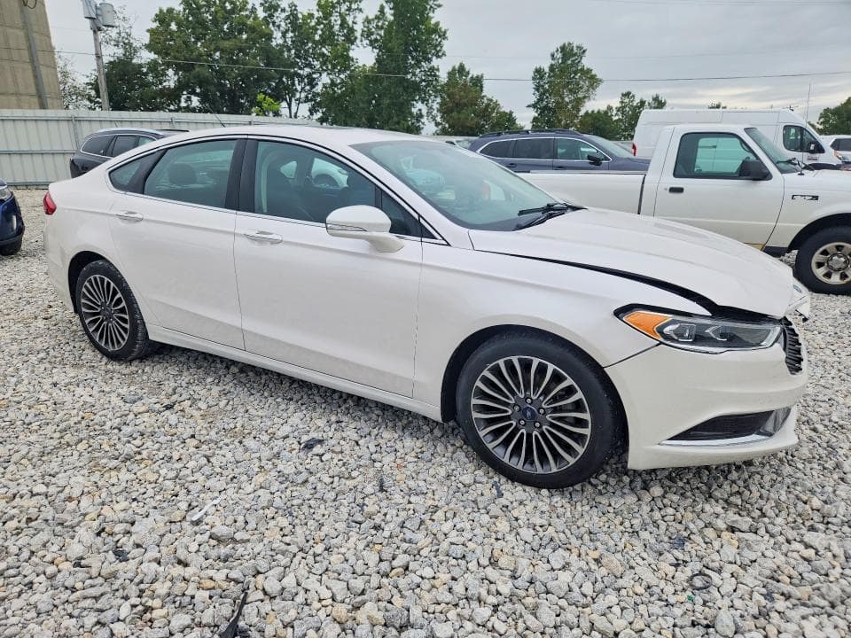 2018 FORD FUSION SE 4