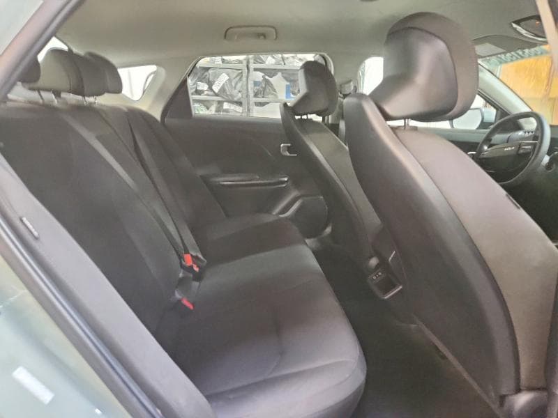 2026 KIA K4 LXS 10