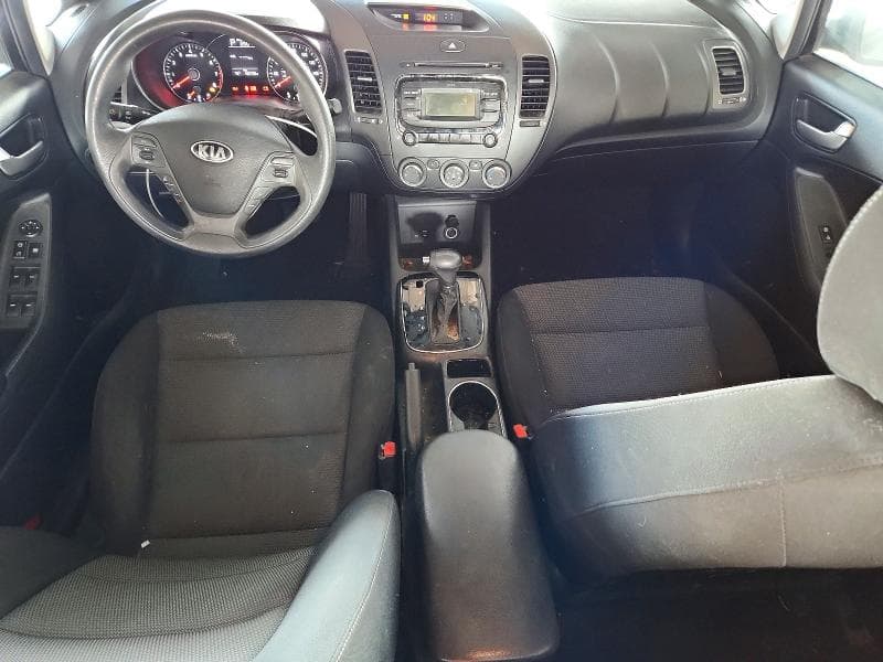 2017 KIA FORTE LX 8