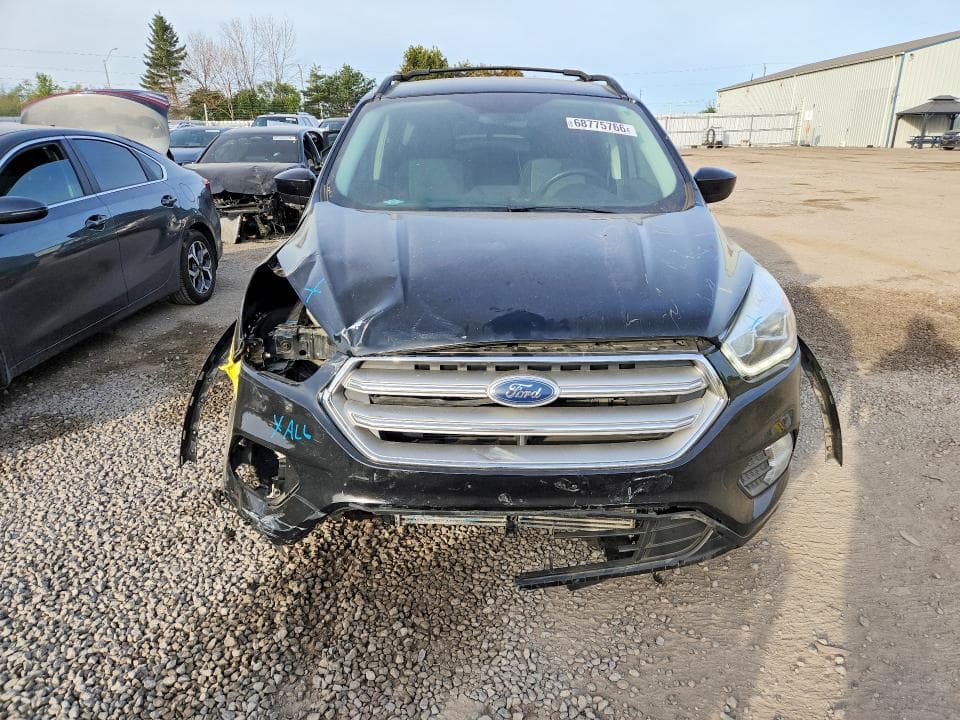 2017 FORD ESCAPE SE 5