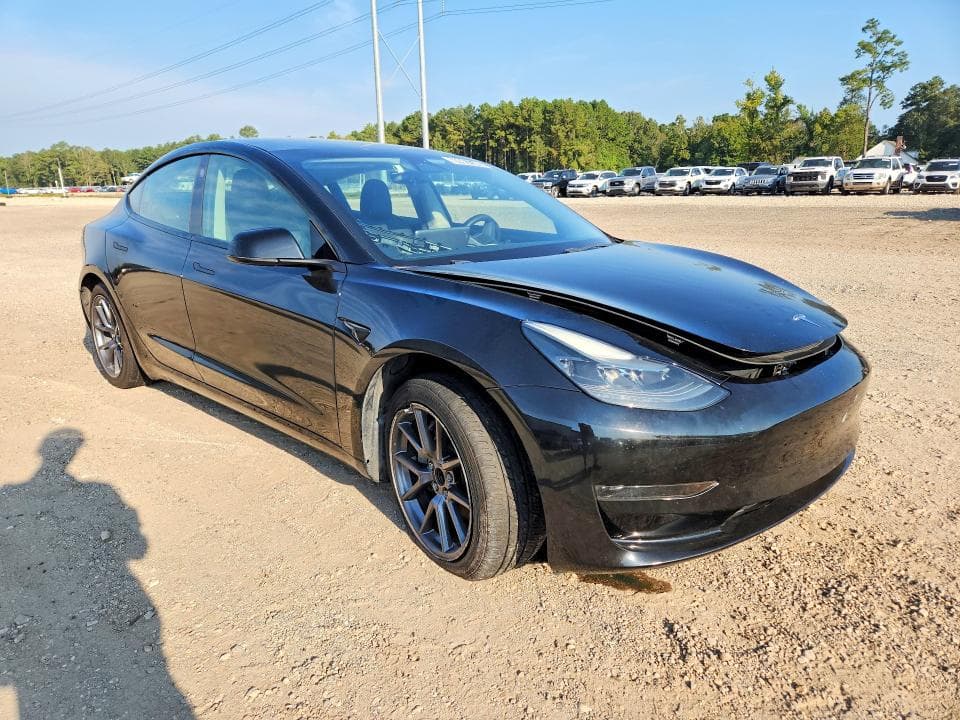 2023 TESLA MODEL 3 4