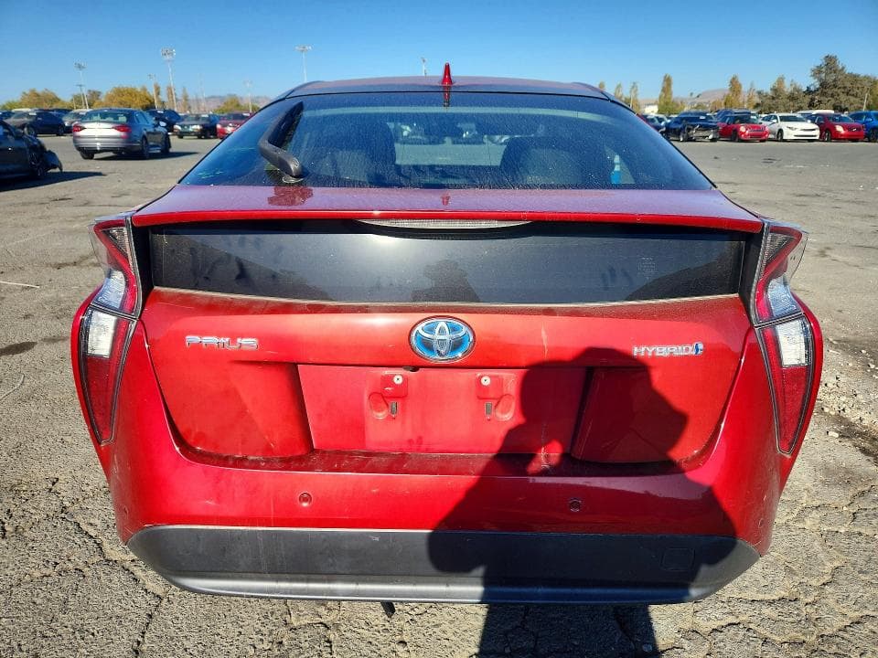 2018 TOYOTA PRIUS TWO 6
