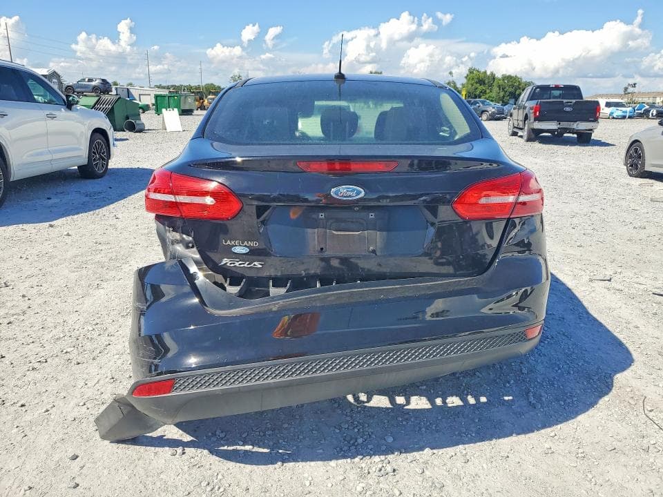 2018 FORD FOCUS S 6